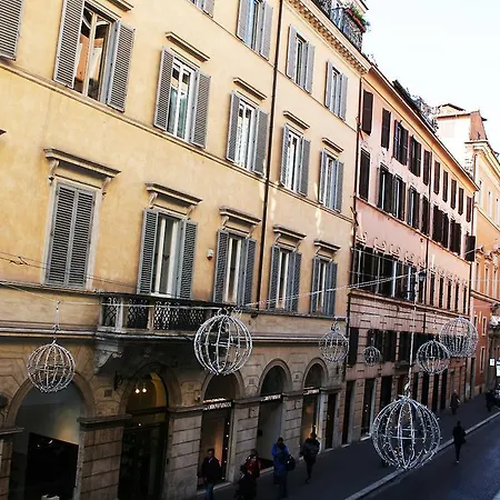 Exclusive Apartment A Few Steps From The Spanish Steps-2